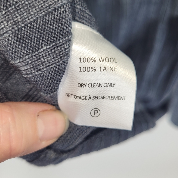 Robert Barakett Turtleneck Wool Sweater - Picture 6 of 8